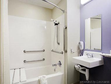 Best Western Buffalo Inn & Suites Уильямсвилл Номер фото