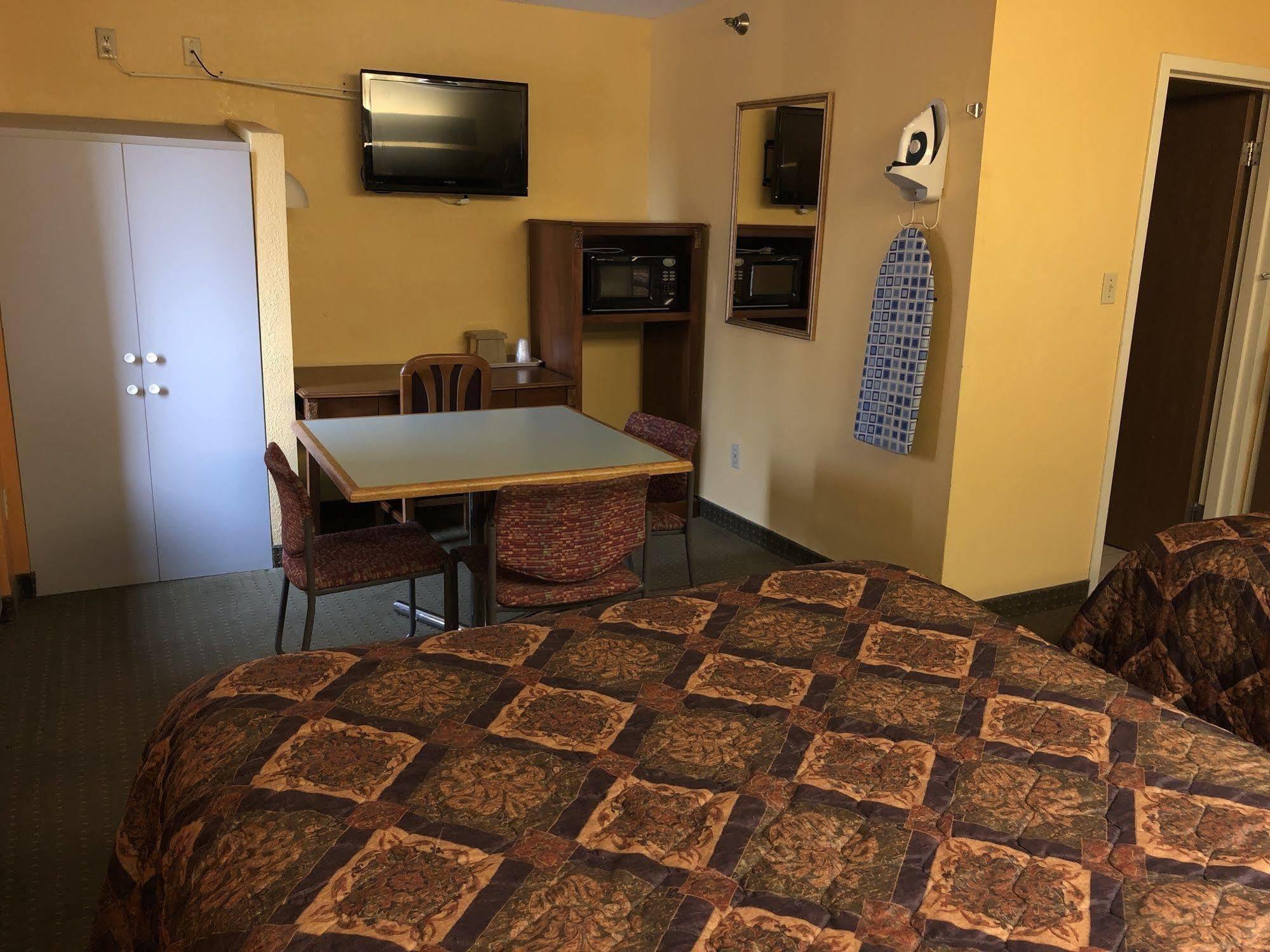 Best Western Buffalo Inn & Suites Уильямсвилл Экстерьер фото